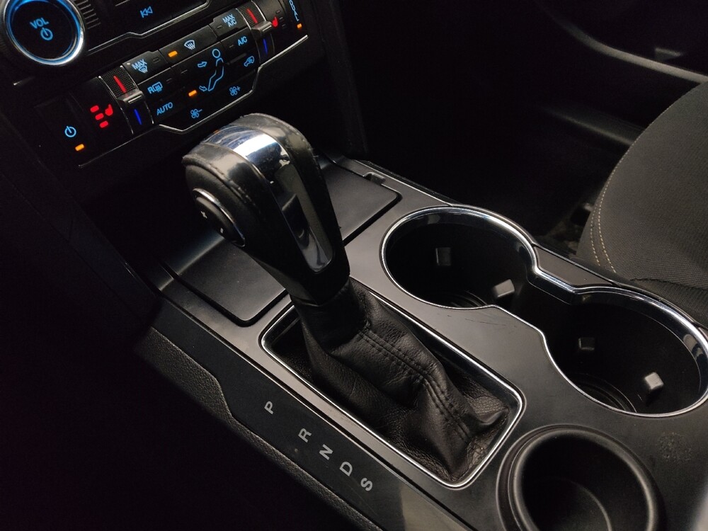 2018 Ford Explorer in Springfield, MO 65807 - 18086123 26