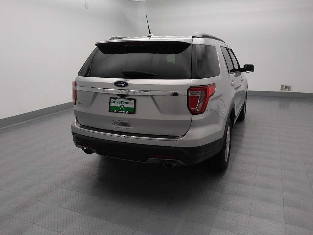 2018 Ford Explorer in Springfield, MO 65807 - 18086123 7