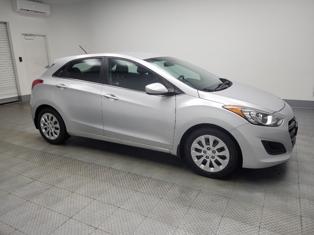 2016 Hyundai Elantra in Highland, IN 46322 - 18086124 11