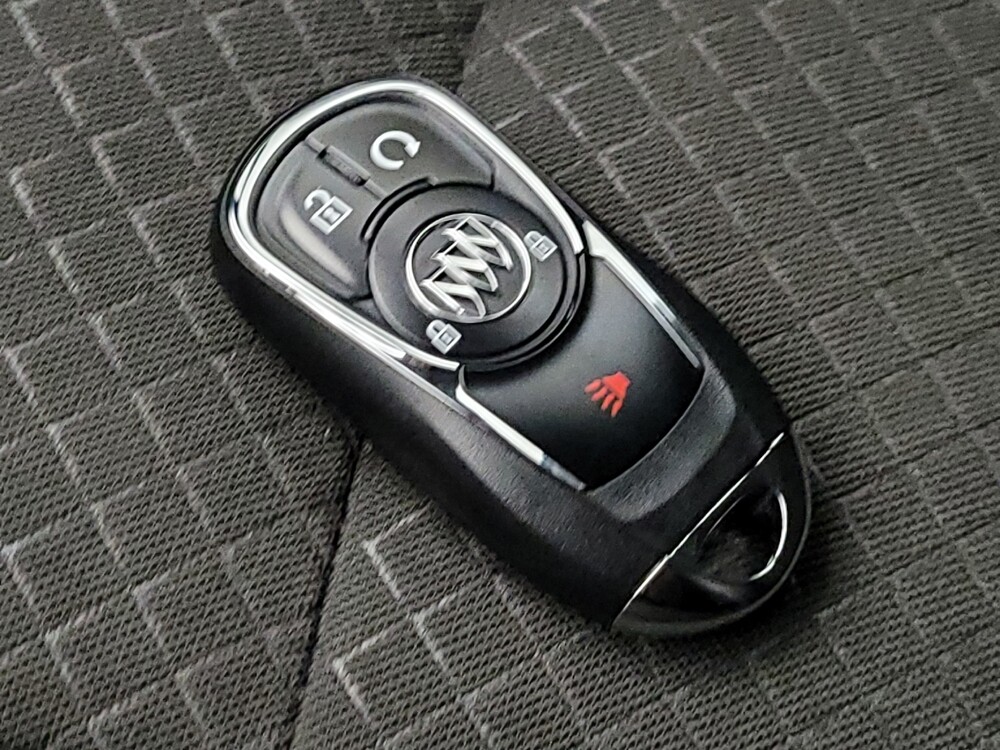 2020 Buick Encore in Chandler, AZ 85225 - 18086127 32