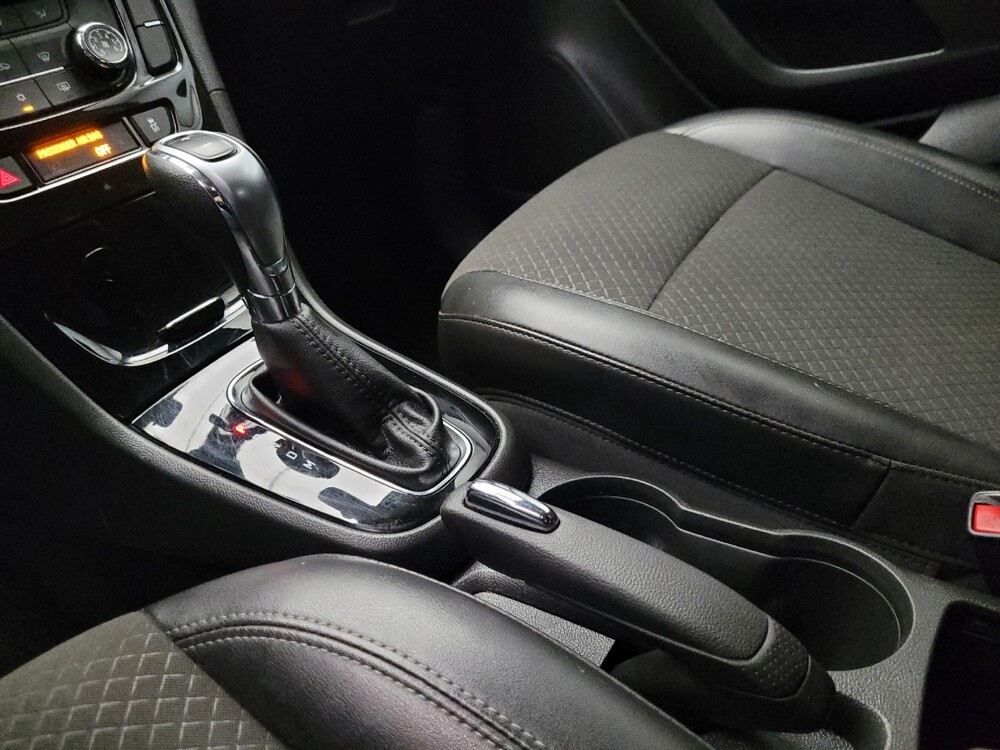 2020 Buick Encore in Chandler, AZ 85225 - 18086127 26