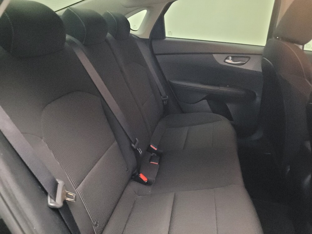 2019 Kia Forte in Birmingham, AL 35215 - 18086128 19