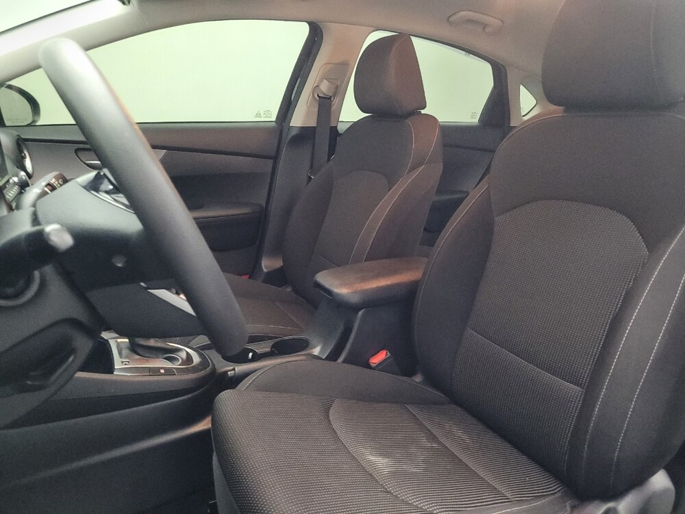 2019 Kia Forte in Birmingham, AL 35215 - 18086128 17