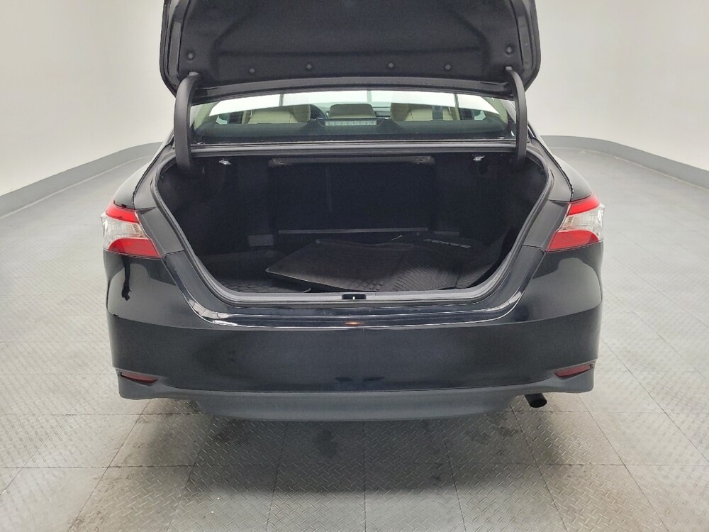 2019 Toyota Camry in Las Vegas, NV 89104 - 18086129 29