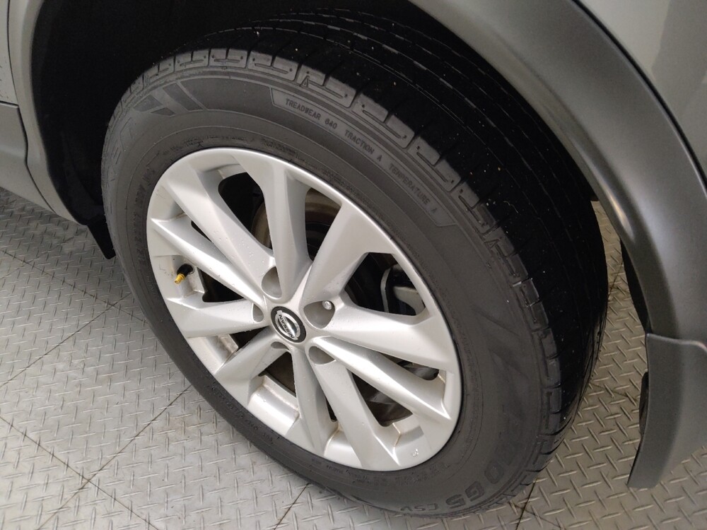 2019 Nissan Rogue Sport in Houston, TX 77034 - 18086130 31