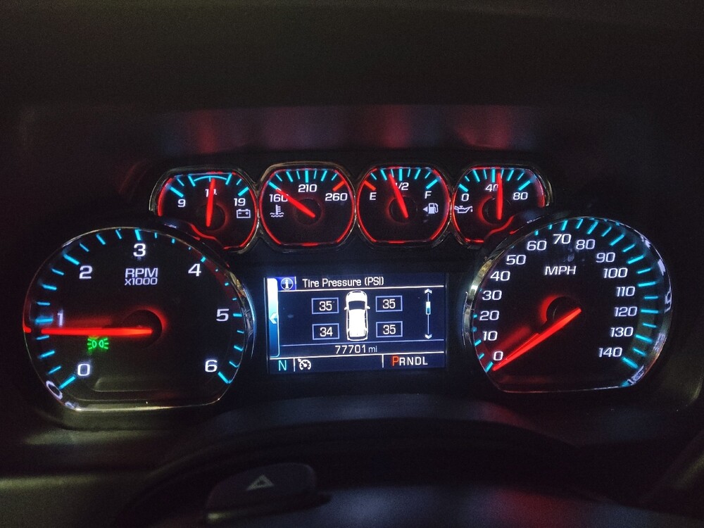 2018 Chevrolet Tahoe in Orlando, FL 32808 - 18086137 23