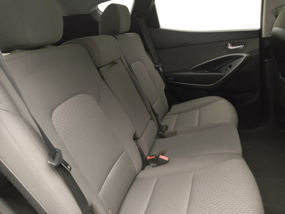 2018 Hyundai Santa Fe in Pensacola, FL 32505 - 18086139 19