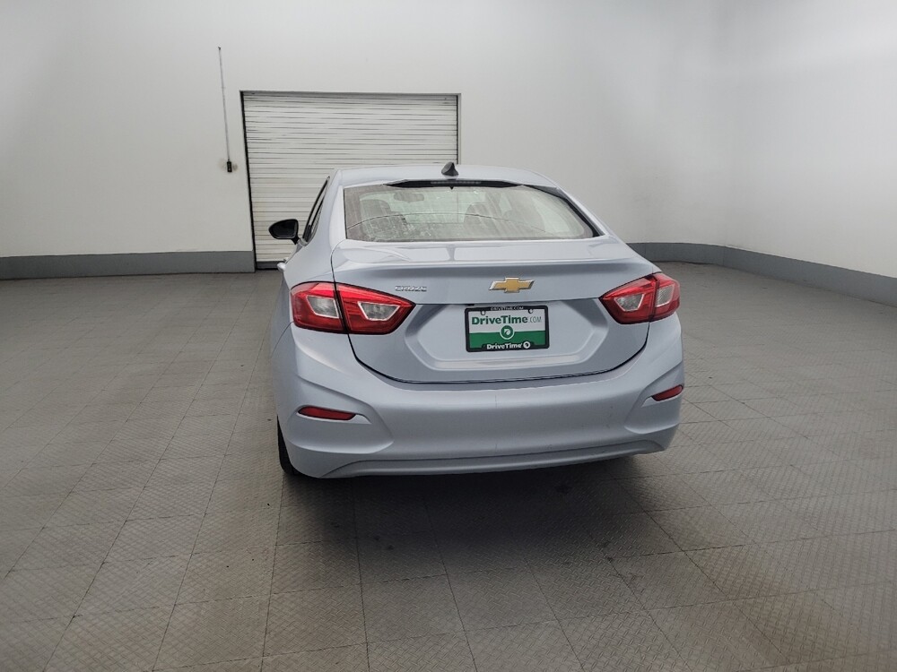 2018 Chevrolet Cruze in New Castle, DE 19720 - 18086152 6