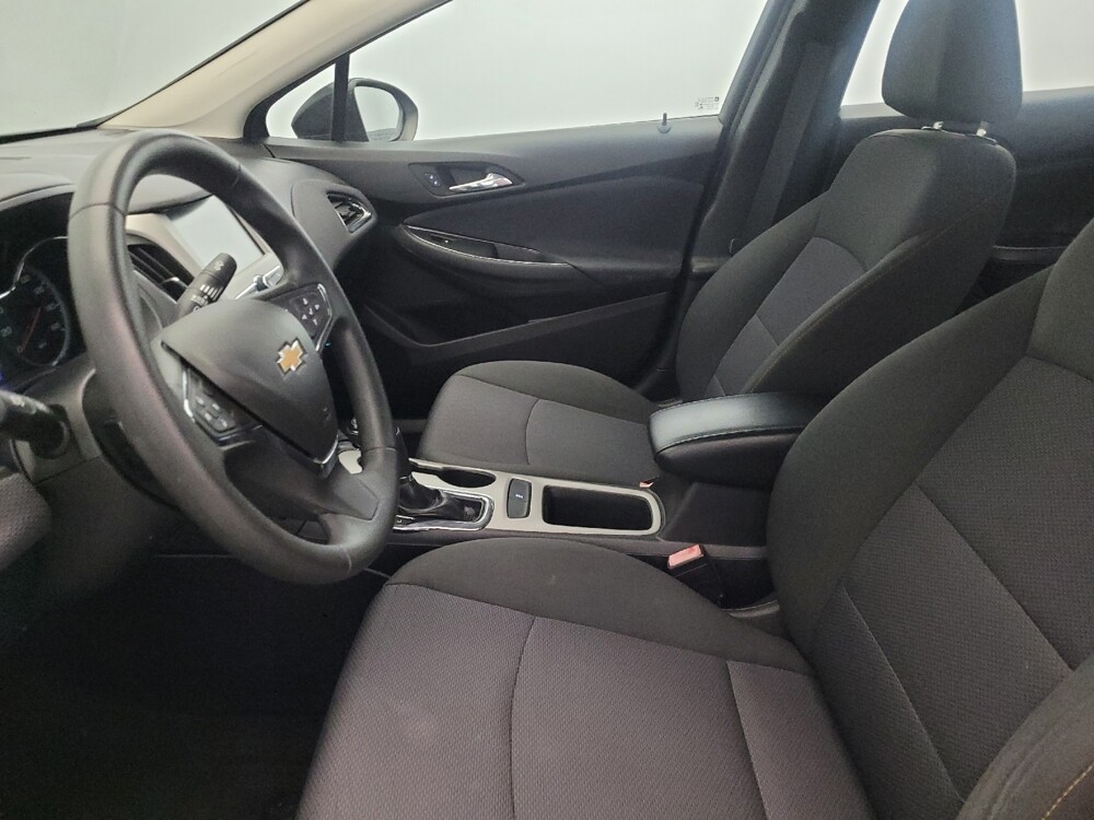 2018 Chevrolet Cruze in New Castle, DE 19720 - 18086152 17
