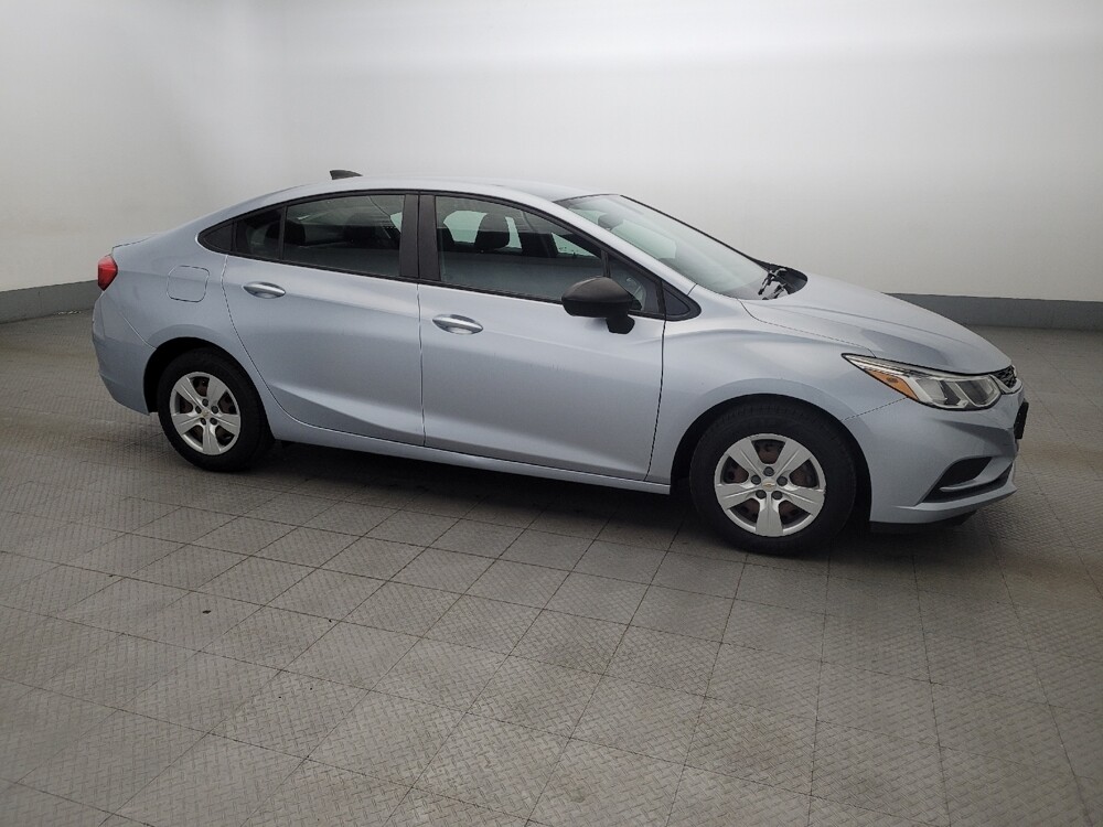 2018 Chevrolet Cruze in New Castle, DE 19720 - 18086152 11