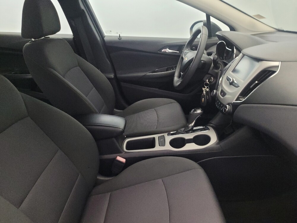 2018 Chevrolet Cruze in New Castle, DE 19720 - 18086152 21