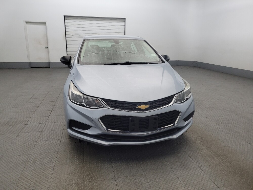 2018 Chevrolet Cruze in New Castle, DE 19720 - 18086152 14