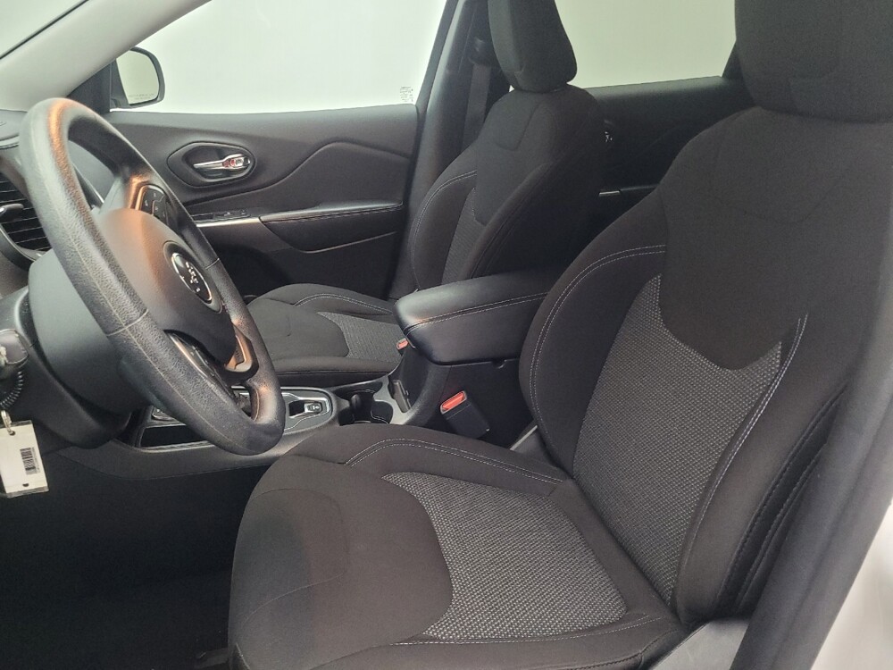 2019 Jeep Cherokee in Jackson, MS 39211 - 18086154 17