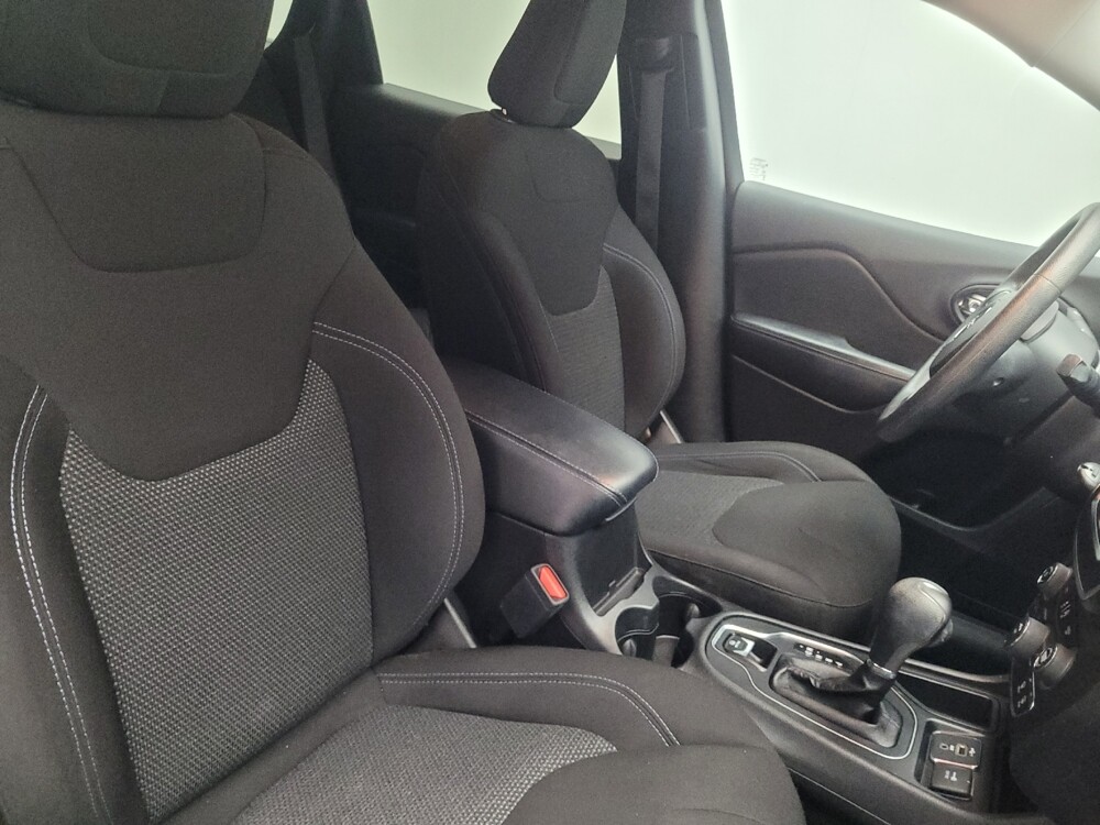 2019 Jeep Cherokee in Jackson, MS 39211 - 18086154 21