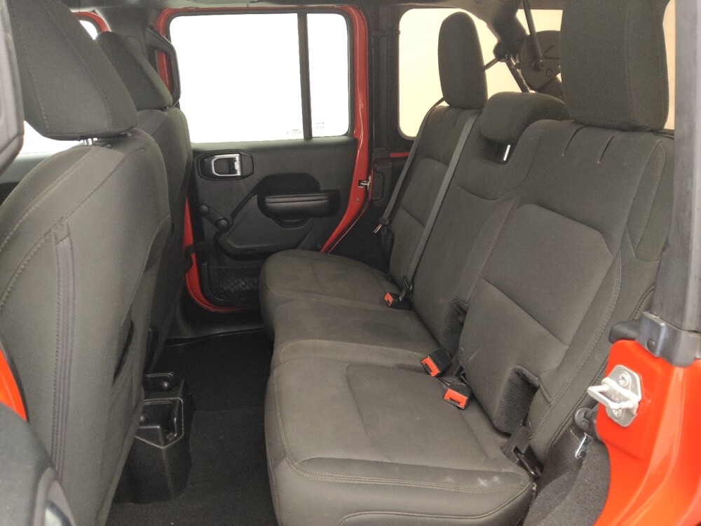 2018 Jeep Wrangler in Topeka, KS 66611 - 18086159 18