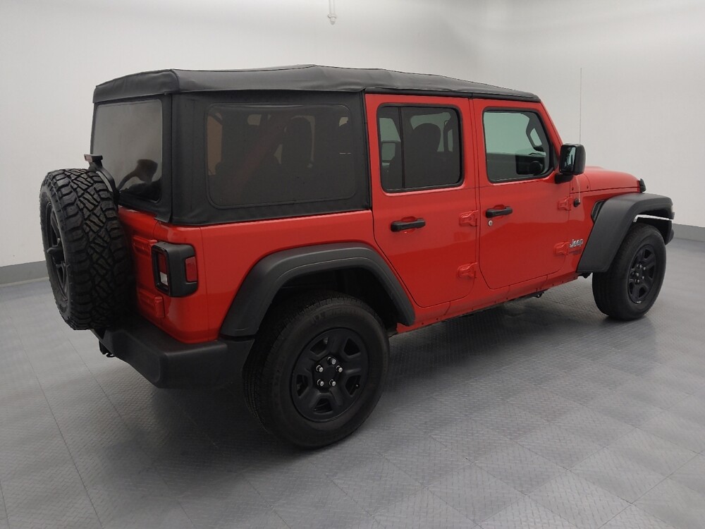2018 Jeep Wrangler in Topeka, KS 66611 - 18086159 10