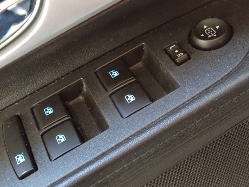 2015 Chevrolet Equinox in Columbia, SC 29210 - 18086160 27