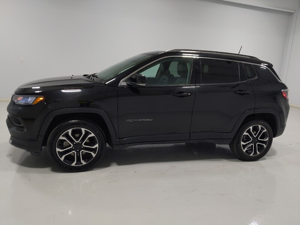 2022 Jeep Compass in Columbus, OH 43228 - 18086165 2