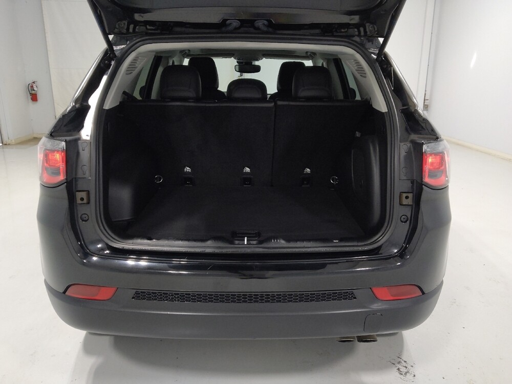 2022 Jeep Compass in Columbus, OH 43228 - 18086165 29