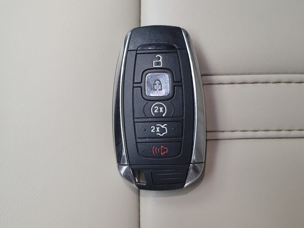 2020 Lincoln MKZ in Memphis, TN 38128 - 18086169 32