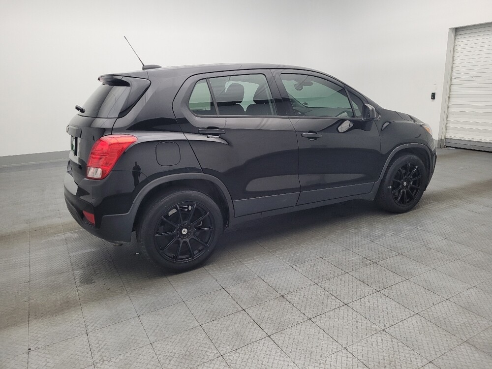 2019 Chevrolet Trax in Hialeah, FL 33014 - 18086171 10