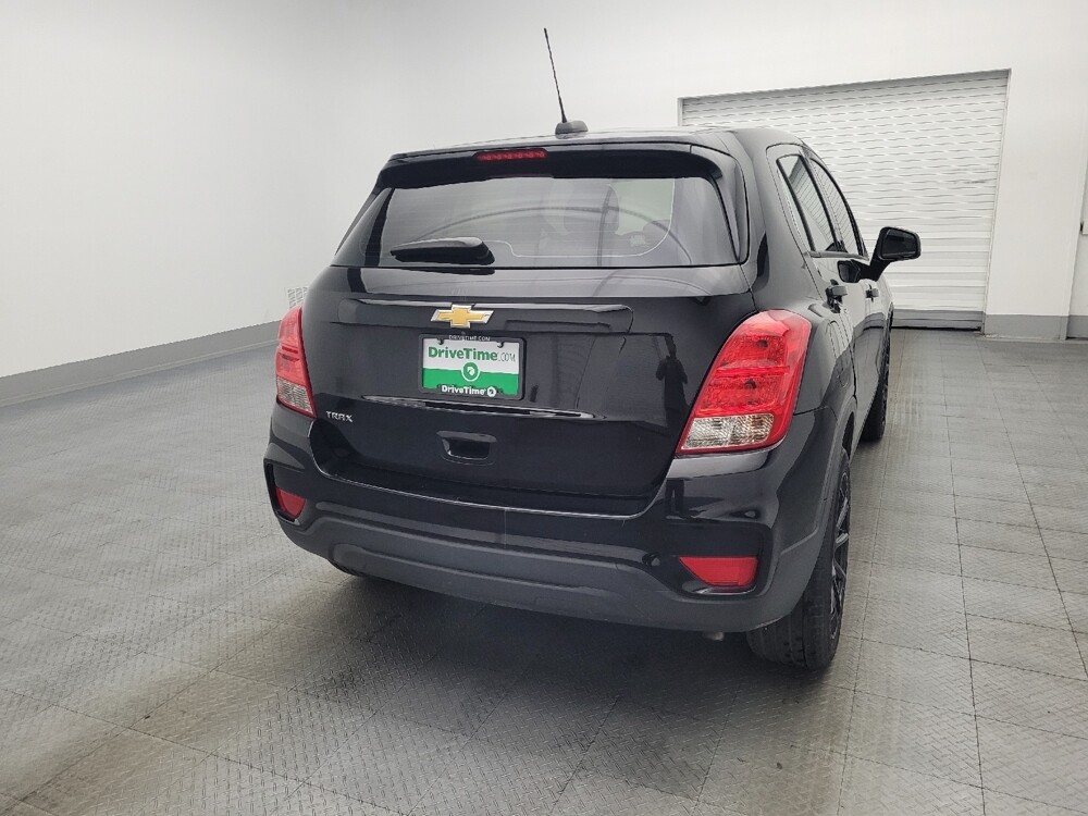 2019 Chevrolet Trax in Hialeah, FL 33014 - 18086171 7