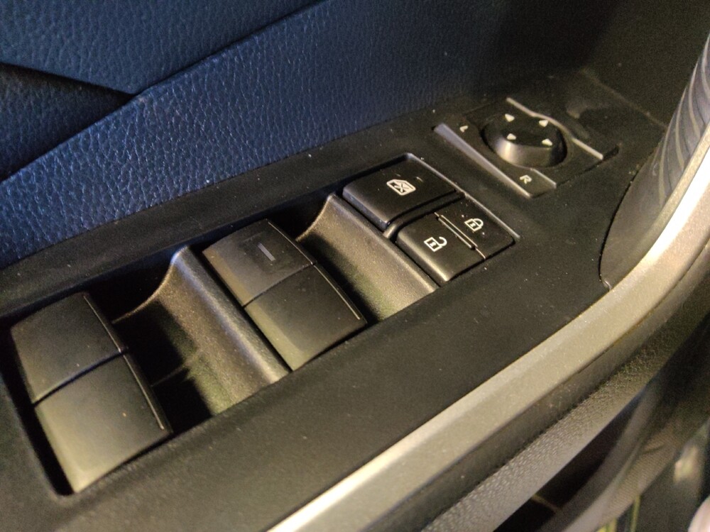 2021 Toyota RAV4 in Phoenix, AZ 85022 - 18086175 27