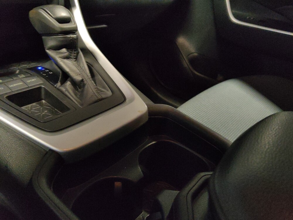 2021 Toyota RAV4 in Phoenix, AZ 85022 - 18086175 26