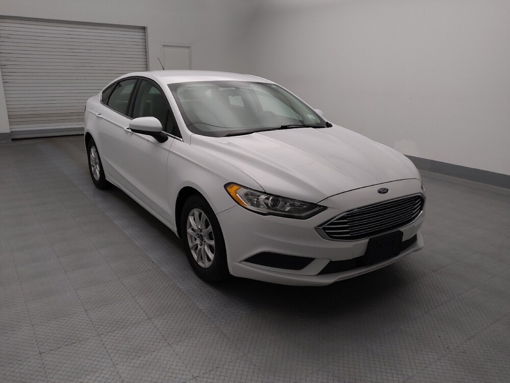 2017 Ford Fusion in Denver, CO 80012 - 18086176 13