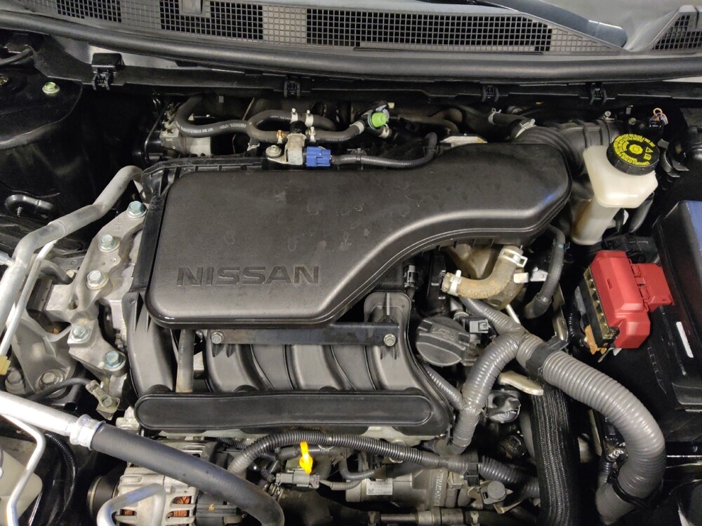 2017 Nissan Rogue Sport in Glendale, AZ 85301 - 18086189 30