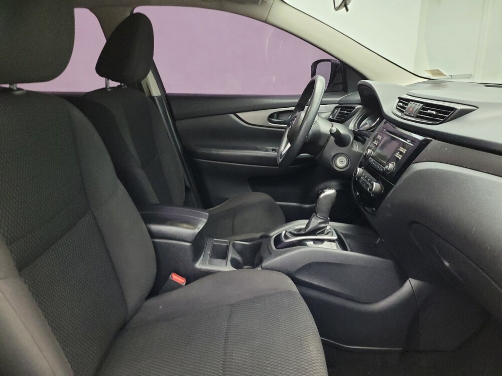 2017 Nissan Rogue Sport in Glendale, AZ 85301 - 18086189 21