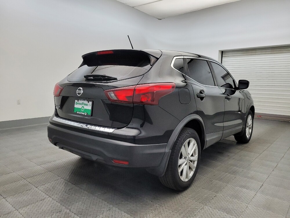 2017 Nissan Rogue Sport in Glendale, AZ 85301 - 18086189 9