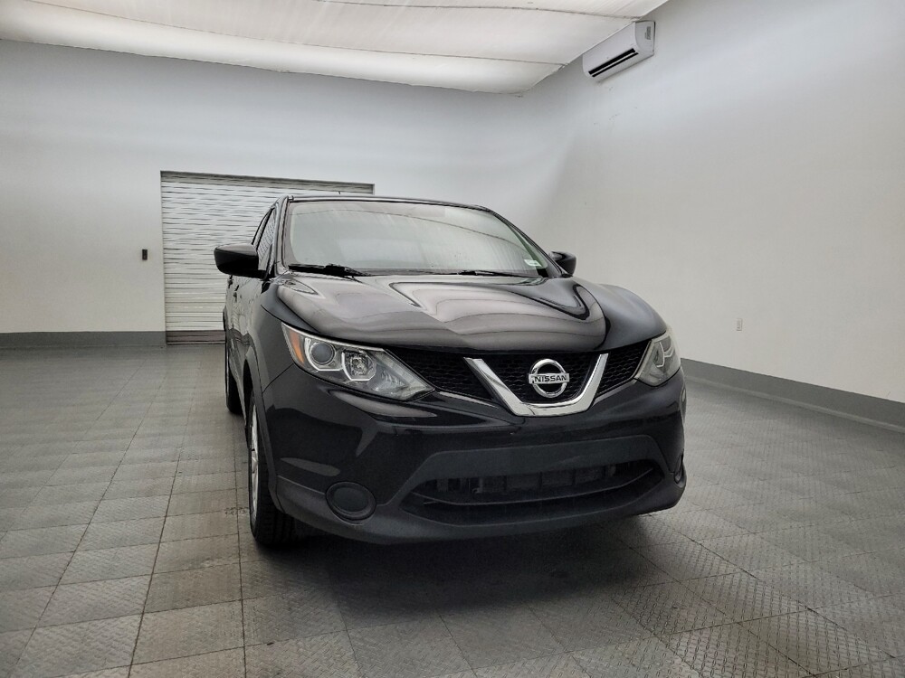 2017 Nissan Rogue Sport in Glendale, AZ 85301 - 18086189 14