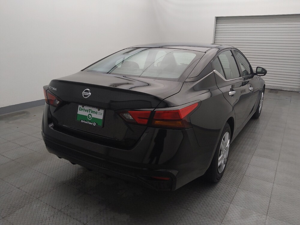 2022 Nissan Altima in Houston, TX 77034 - 18086190 7