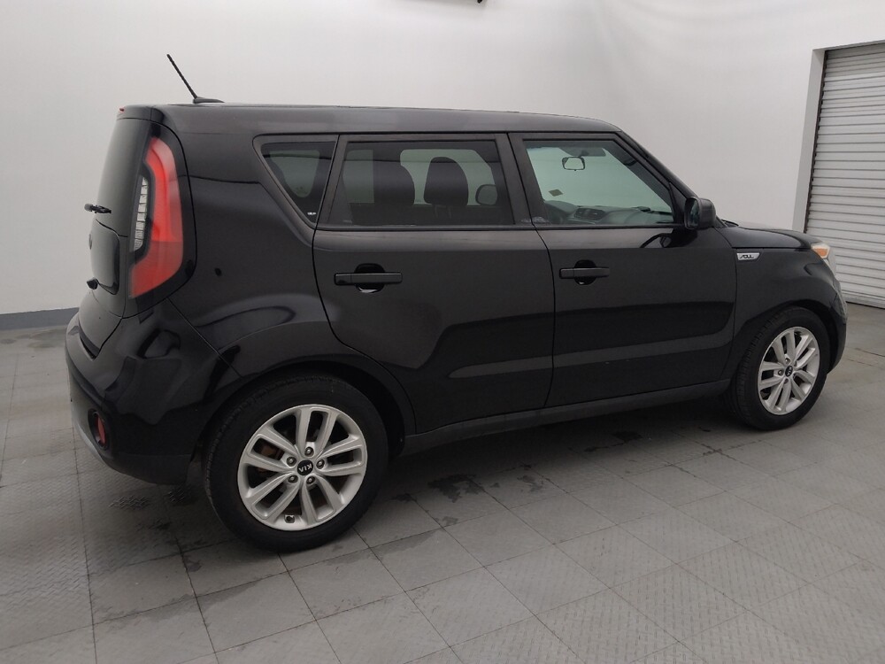 2018 Kia Soul in Houston, TX 77034 - 18086192 10