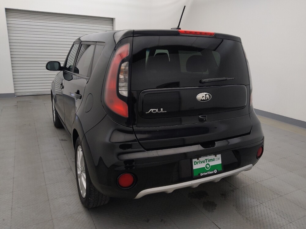 2018 Kia Soul in Houston, TX 77034 - 18086192 6