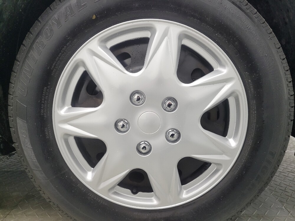 2015 Dodge Grand Caravan in Indianapolis, IN 46222 - 18086193 31