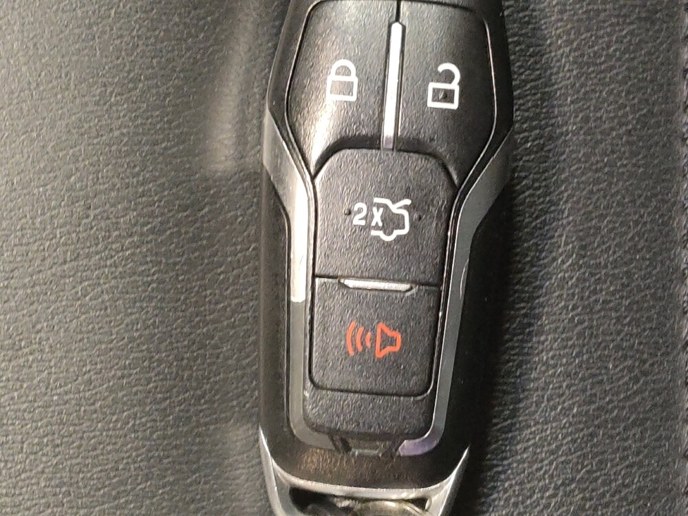 2016 Ford Edge in El Paso, TX 79907 - 18086206 32