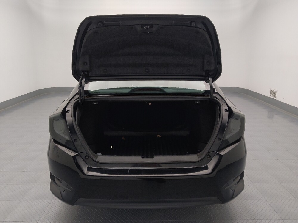 2016 Honda Civic in Topeka, KS 66611 - 18086207 29