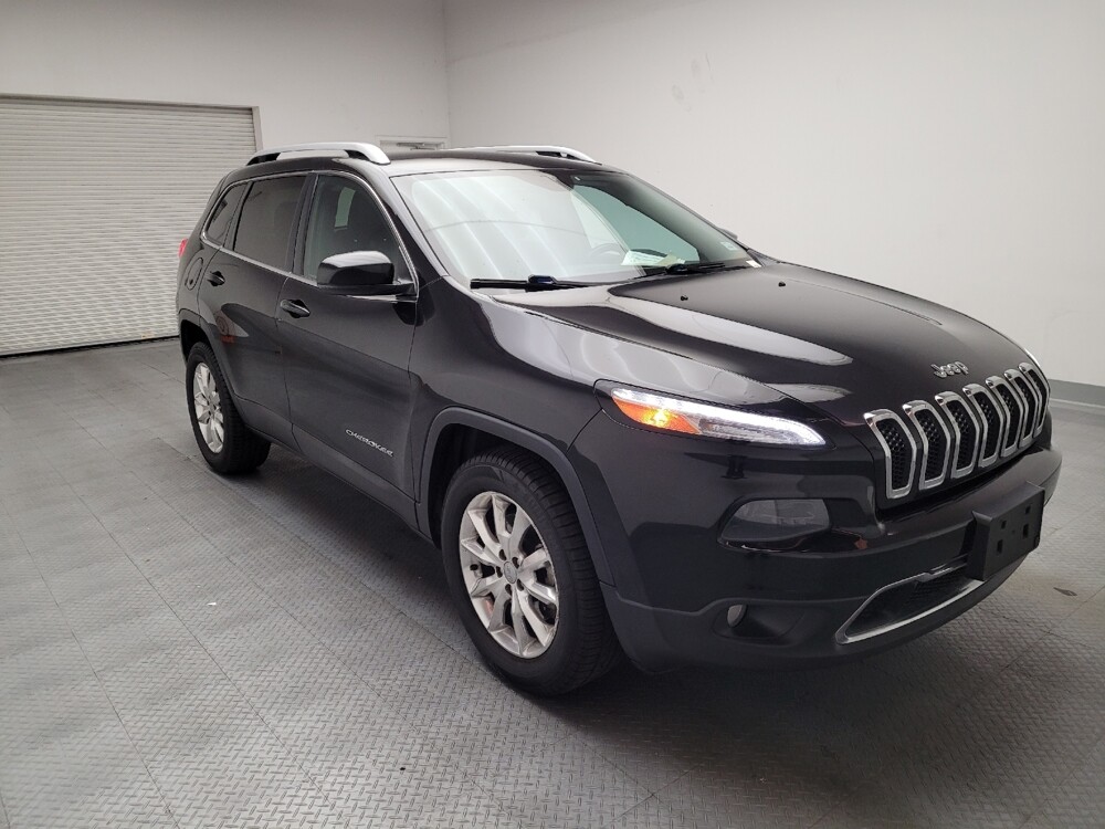 2016 Jeep Cherokee in Riverside, CA 92504 - 18086208 13