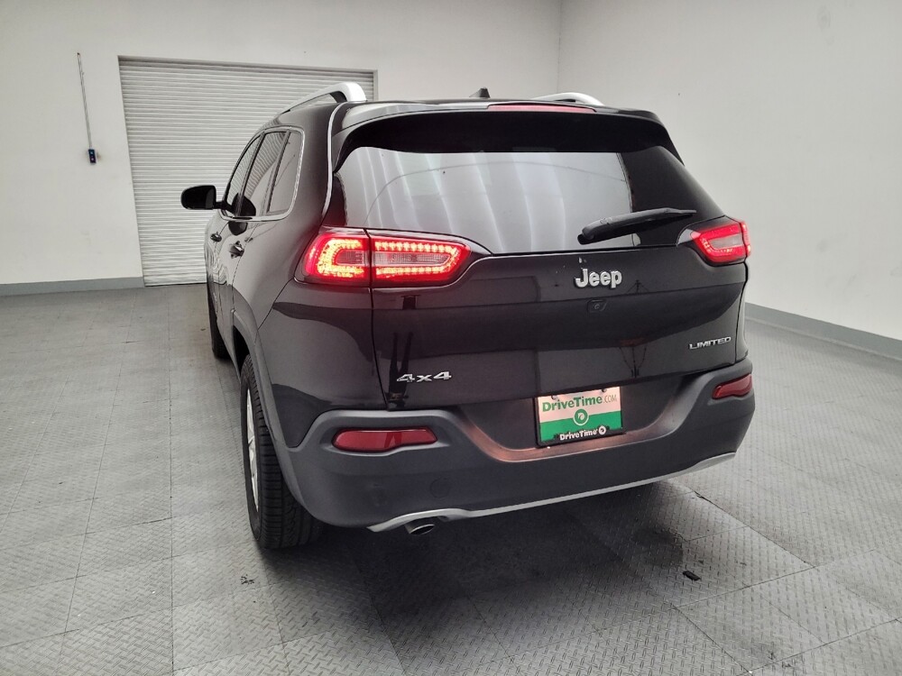 2016 Jeep Cherokee in Riverside, CA 92504 - 18086208 6