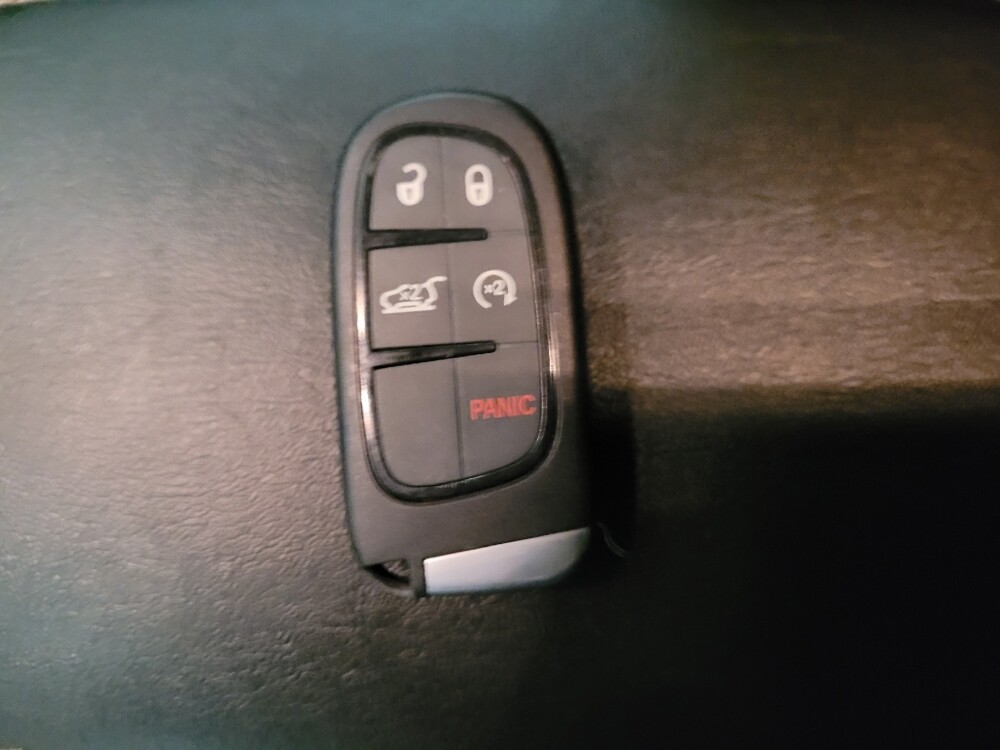 2016 Jeep Cherokee in Riverside, CA 92504 - 18086208 32