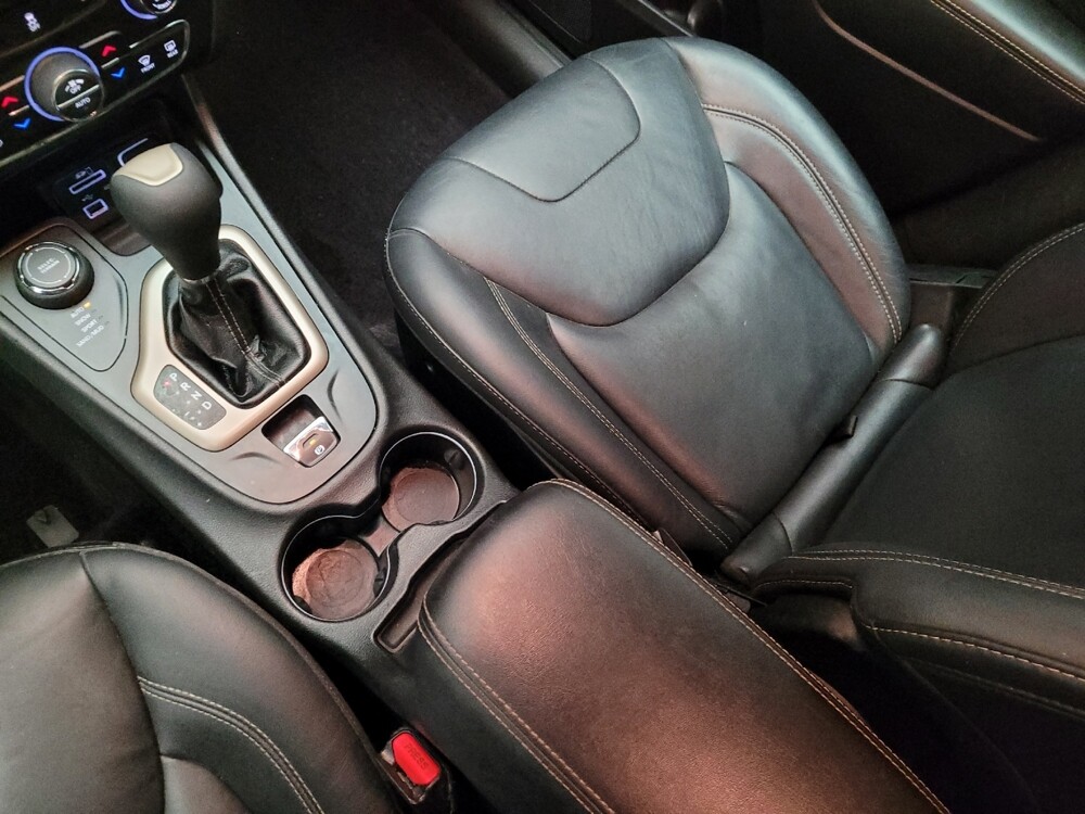 2016 Jeep Cherokee in Riverside, CA 92504 - 18086208 26