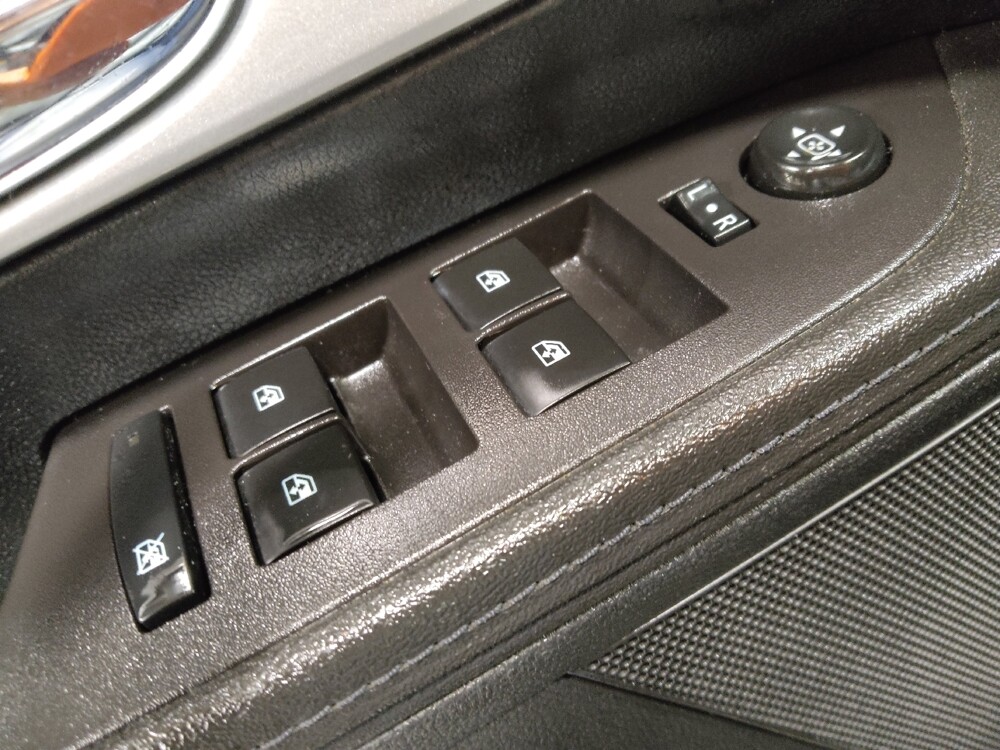 2017 Chevrolet Equinox in Plano, TX 75074 - 18086210 27