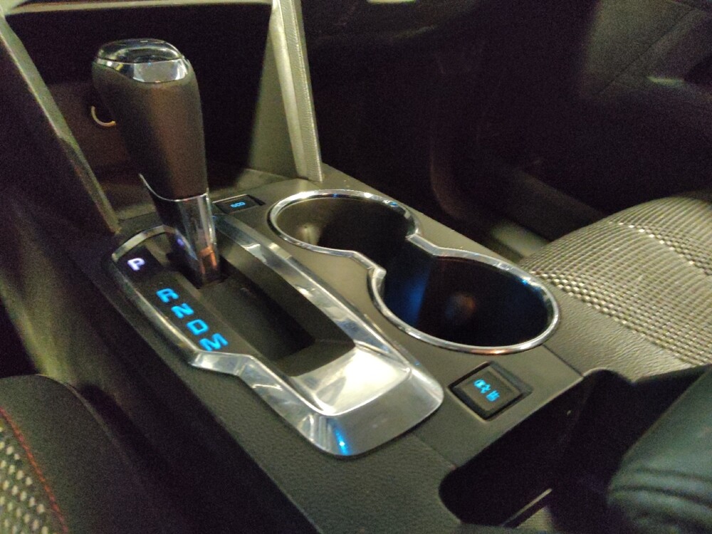 2017 Chevrolet Equinox in Chandler, AZ 85225 - 18086211 26