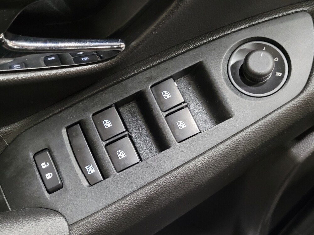 2019 Chevrolet Trax in Newport News, VA 23601 - 18086212 27