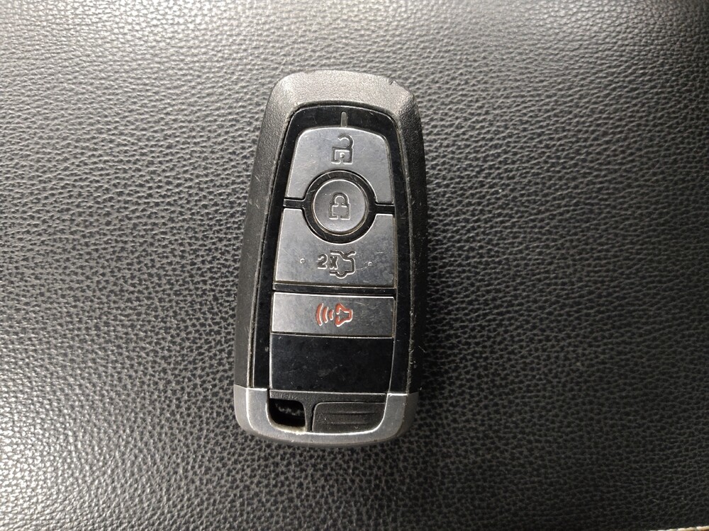 2020 Ford Fusion in Morrow, GA 30260 - 18086213 32