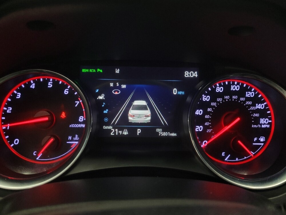 2019 Toyota Camry in Highland, IN 46322 - 18086221 23