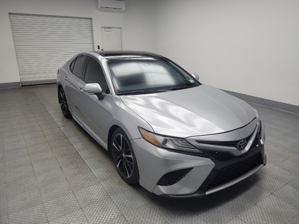 2019 Toyota Camry in Highland, IN 46322 - 18086221 13