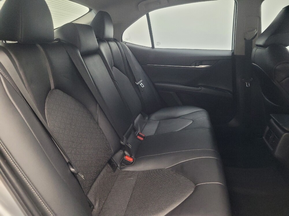 2019 Toyota Camry in Highland, IN 46322 - 18086221 19